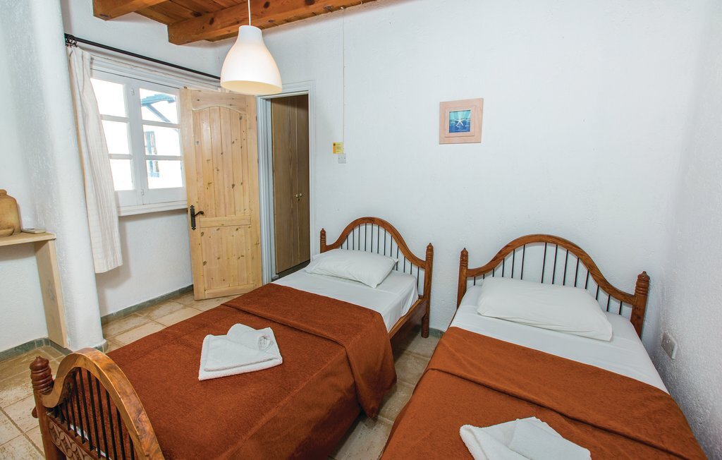 Maison 3 chambres avec piscine à Pomos, vue mer - Photo 7