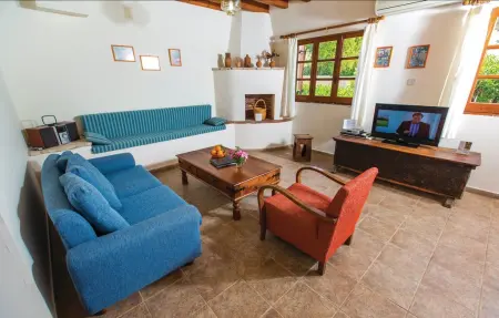 Location Maison 4 personnes à Pomos - Photo 1
