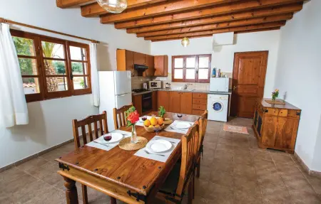 Location Maison 4 personnes à Pomos - Photo 2