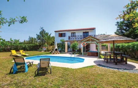 Location Maison 4 personnes à Pomos - Photo 5