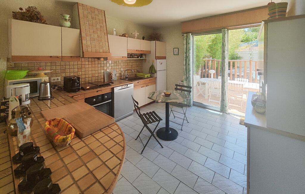 Maison 6 personnes avec piscine privée à Tourbes - Photo 3