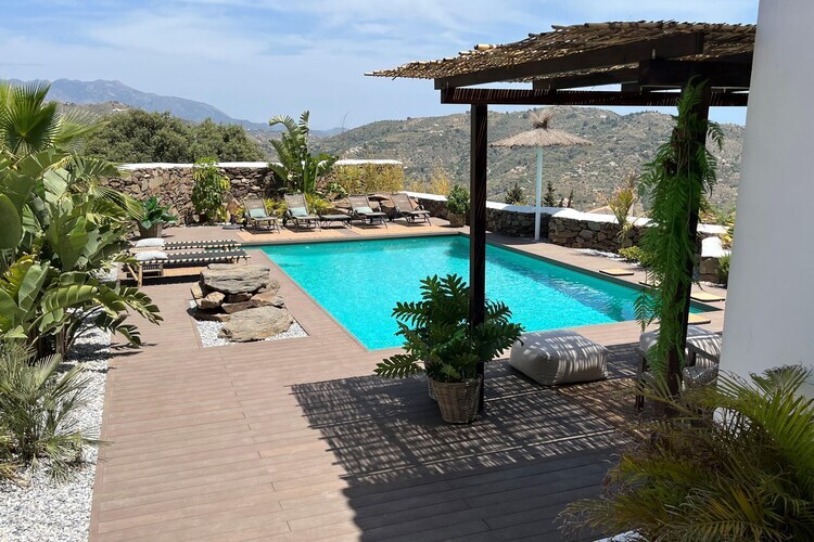 Villa Aurora à Sayalonga : vue mer et piscine privée - Photo 7