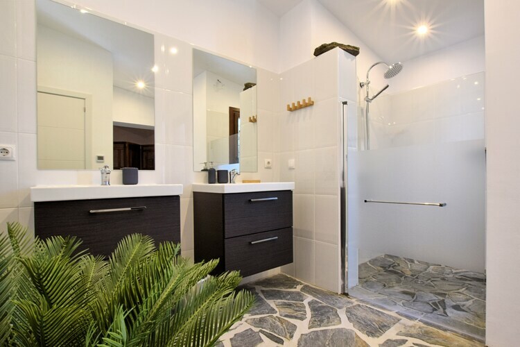 Villa Aurora à Sayalonga : vue mer et piscine privée - Photo 19