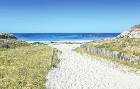 Maison vue océan à 350m de la plage, Plouarzel : photo 24