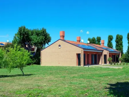 Maison Ca' Del Pioppo à Cavallino, jardin et parking couvert : photo 10