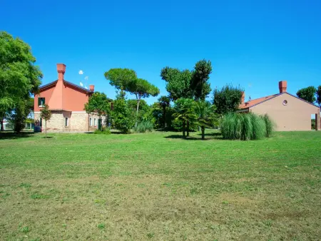 Maison Ca' Del Pioppo à Cavallino, jardin et parking couvert : photo 11