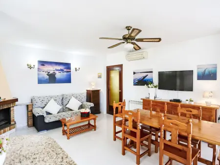 Maison Sandra avec piscine à Deltebre : photo 3
