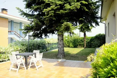 Porto Quarantaquattro, Maison de Vacances au Lac de Garde Jardin - Photo 26