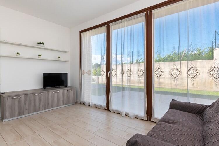 Maison Molini Tredici à Lazise, piscine et jardin - Photo 3