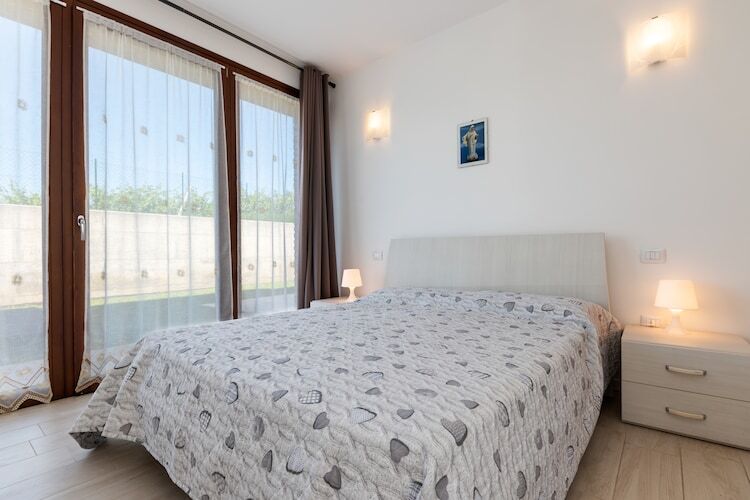 Maison Molini Tredici à Lazise, piscine et jardin - Photo 6