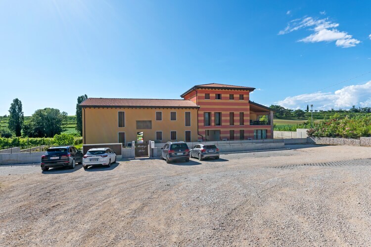 Maison Molini Tredici à Lazise, piscine et jardin - Photo 10