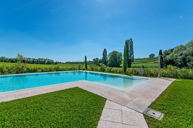 Maison Molini Tredici à Lazise, piscine et jardin - Photo 11
