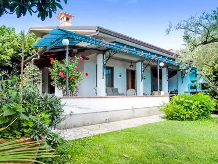 Location villa à Forte dei Marmi