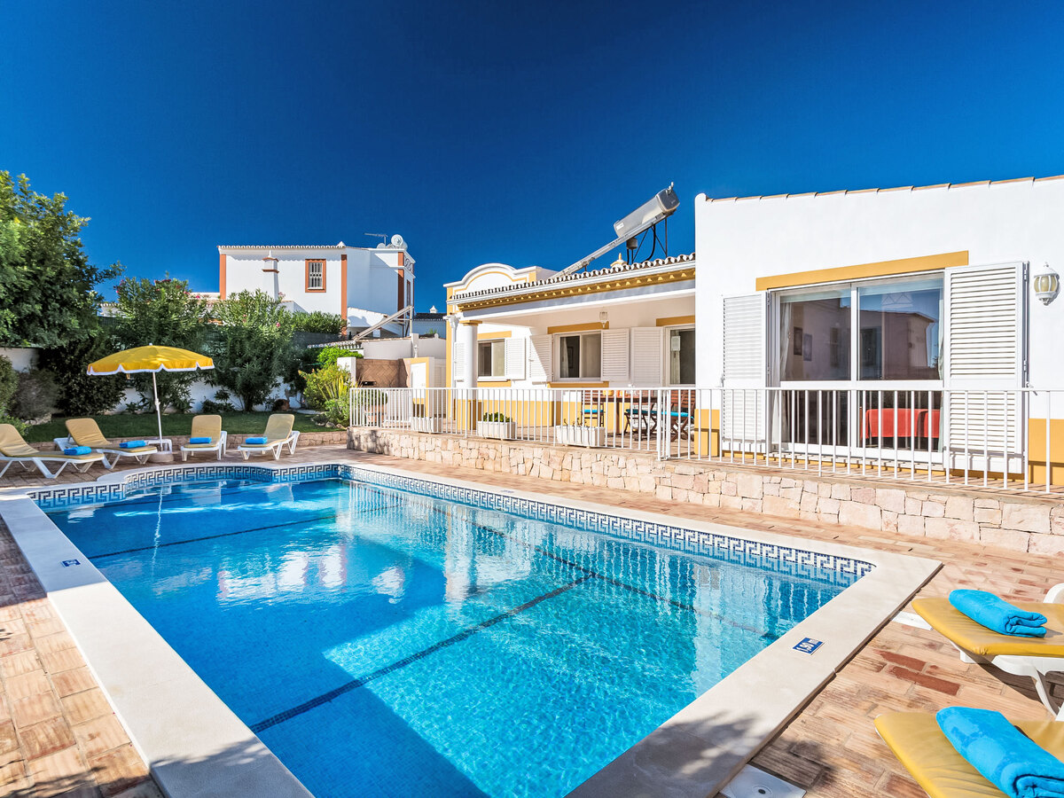 Villa Natura à Guia : piscine privée, 3 chambres - Photo 1