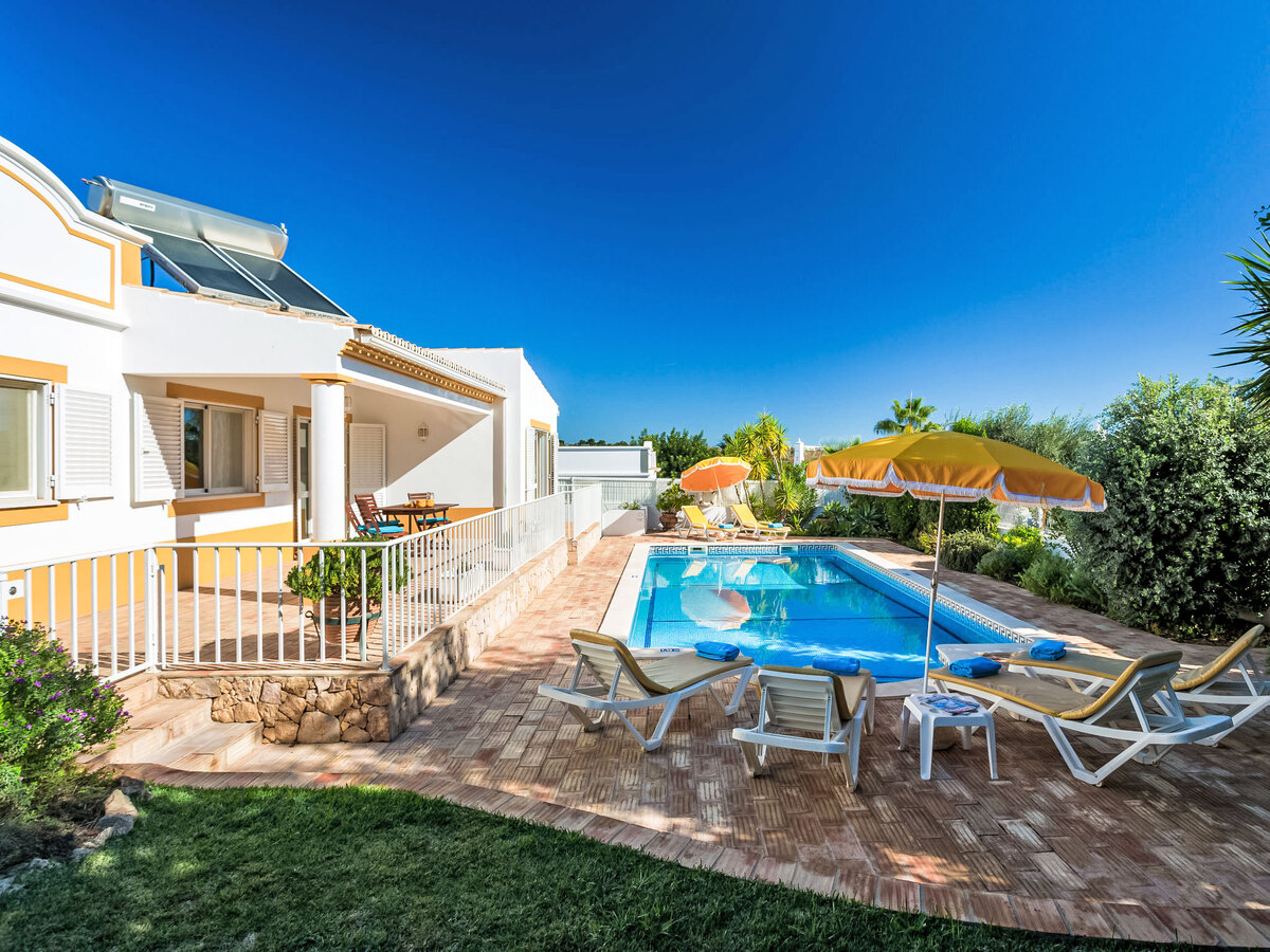Villa Natura à Guia : piscine privée, 3 chambres - Photo 2