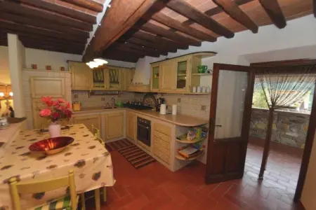 Maison 3 chambres avec piscine privée à Capannori : photo 3
