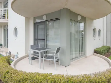 Estepona with parking, Appartement 4 personnes à Bredene - Photo 1