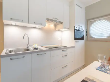 Estepona with parking, Appartement 4 personnes à Bredene - Photo 12