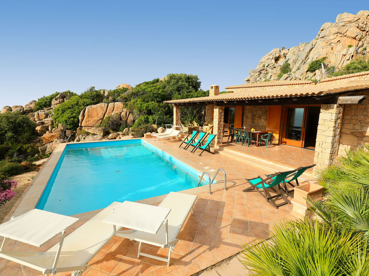 Villa Petra Rossa, 12 pers., piscine à Costa Paradiso - Photo 2