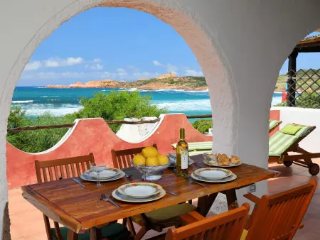 Appartement Palme à Isola Rossa, 10 m de la plage : photo 4