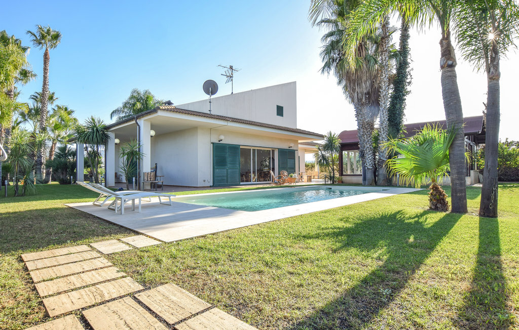 Green House – Maison 8 pers. avec piscine privée à Vittoria - Photo 1