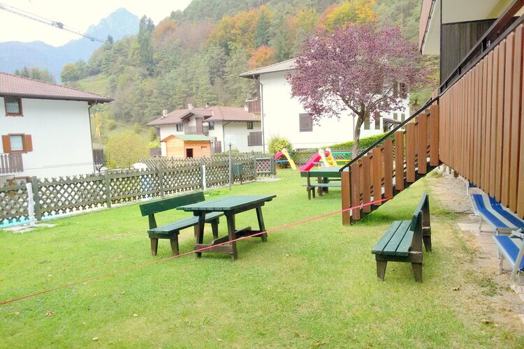 Maison Dromae à Val di Ledro, 650 m du lac - Photo 13