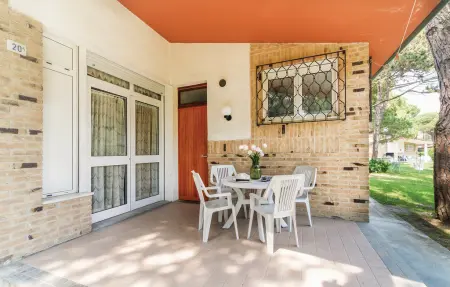 Casa Laura 1, Maison 8 personnes à Lignano Sabbiadoro UD - Photo 1