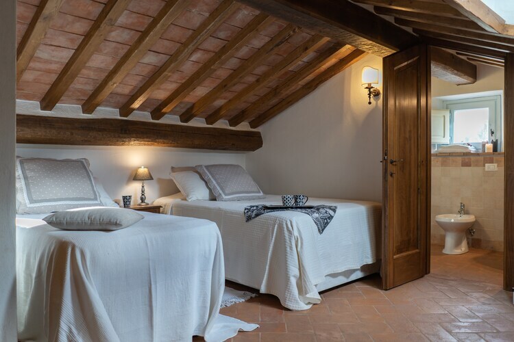 Pergola Otto – Maison 8 pers. avec piscine privée à Cortona - Photo 15