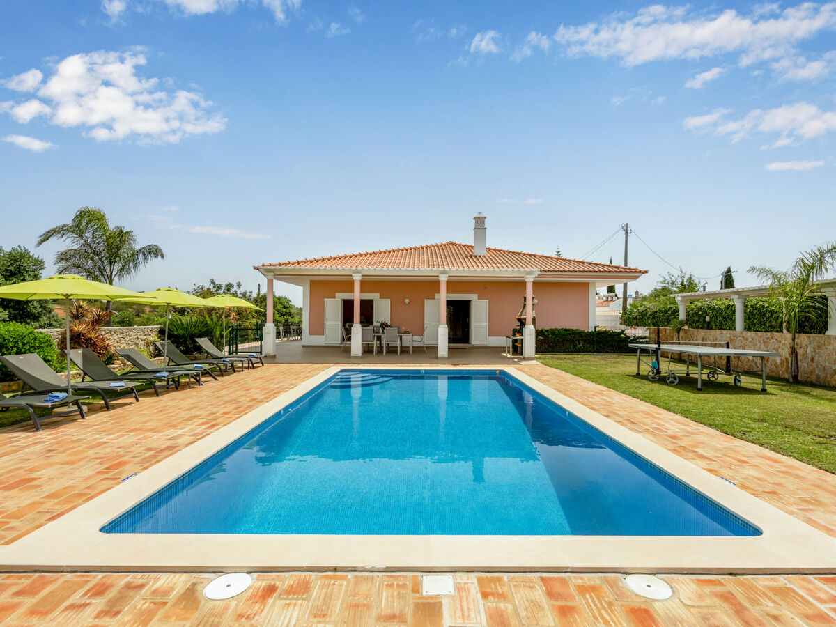 Villa Pescada – 150 m² avec piscine privée à Albufeira - Photo 1