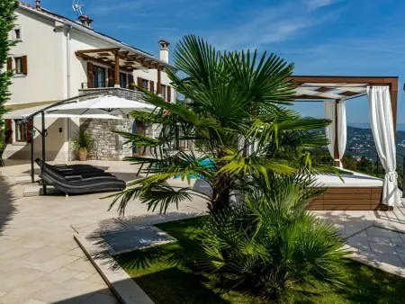 Villa Marone à Lovran : 8 pers, piscine chauffée : photo 49