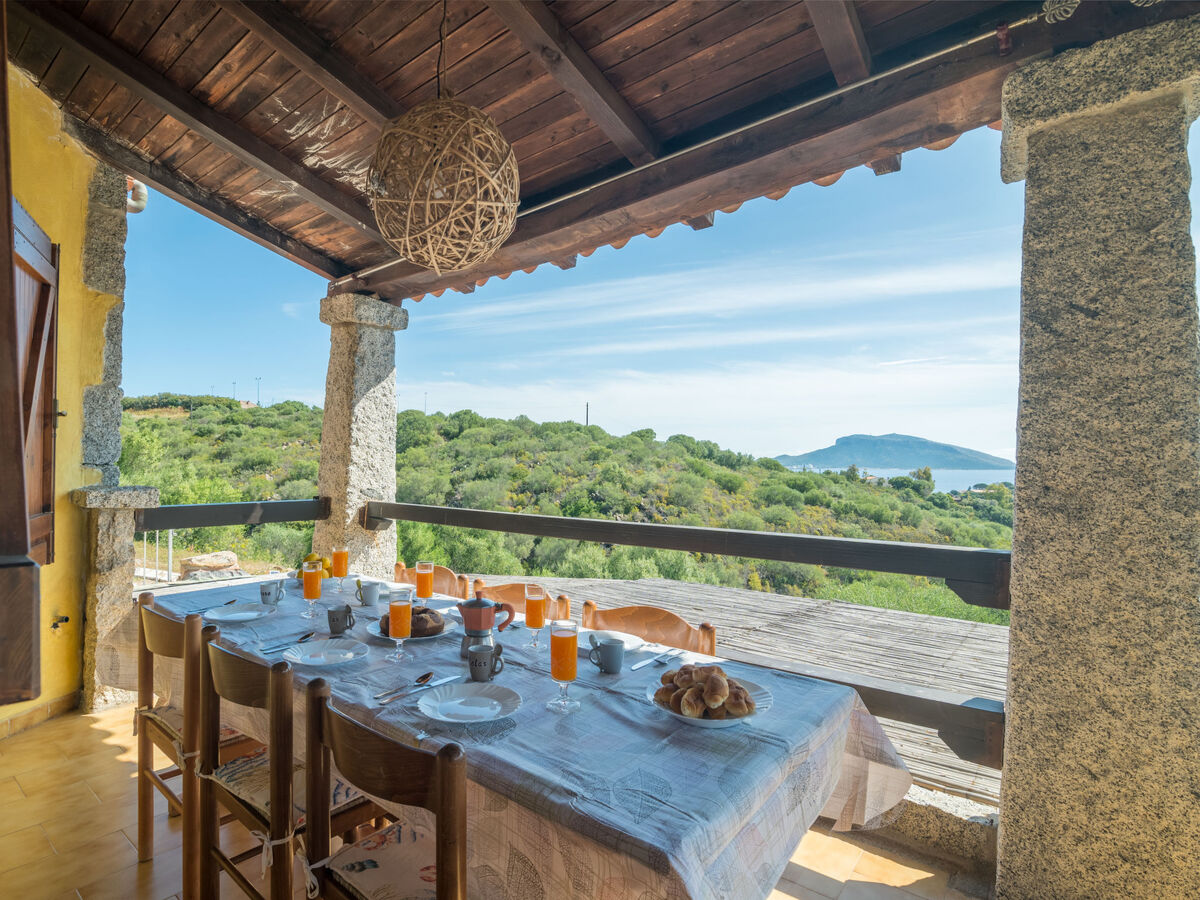 Maison Pietra à Pittulongu, 3 chambres, terrasse vue mer - Photo 5