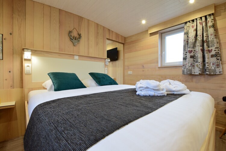 La roulotte des Ardennes, gîte avec sauna privé - Photo 2