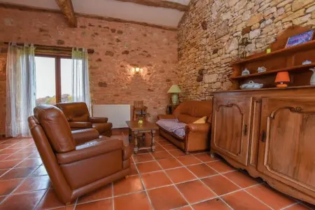 Maison au milieu des champs avec piscine, Belle maison de vacances avec piscine clôturée - Photo 11
