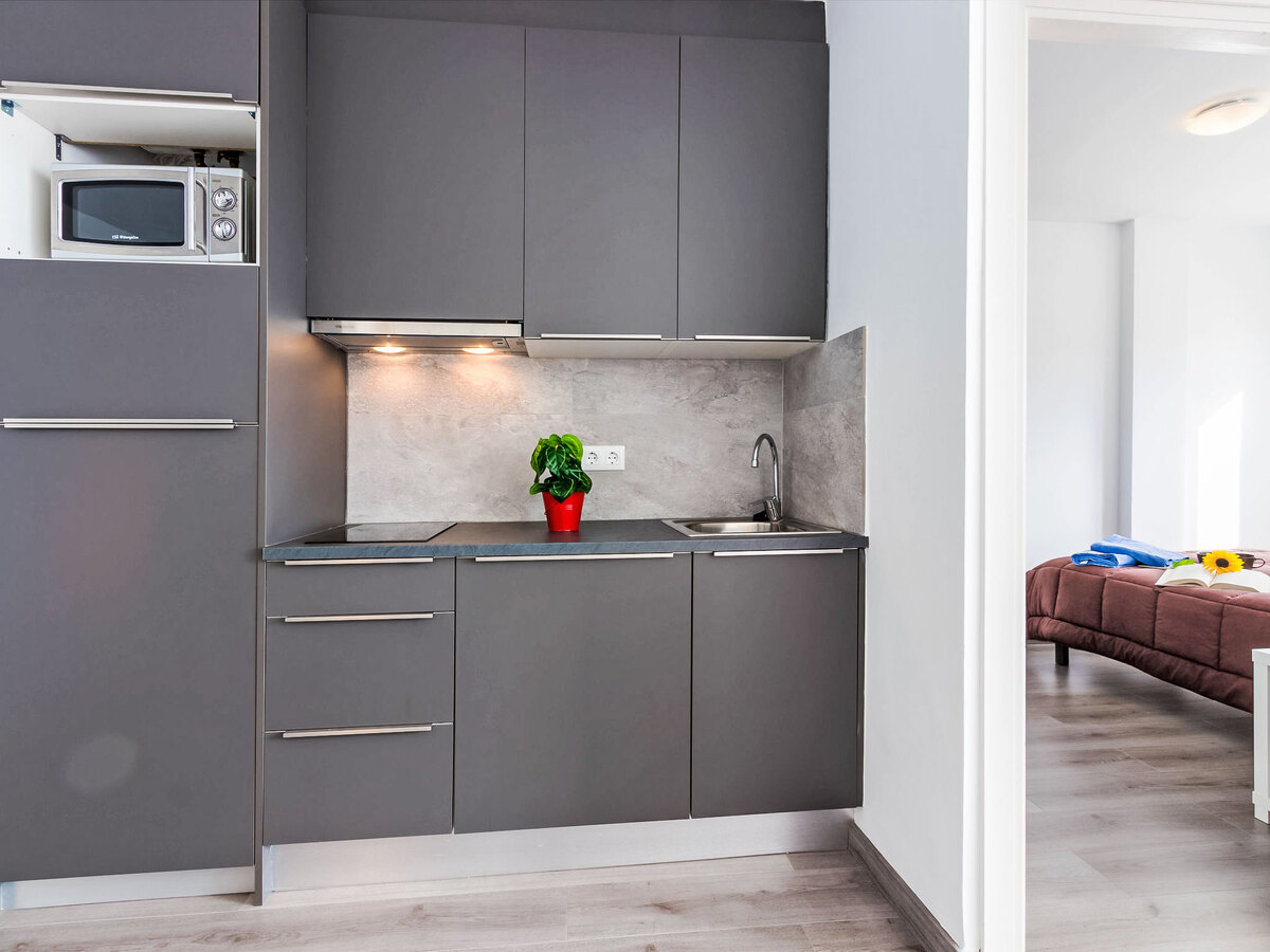 Appartement Port Mistral, 37 m² rénové près canal - Photo 11
