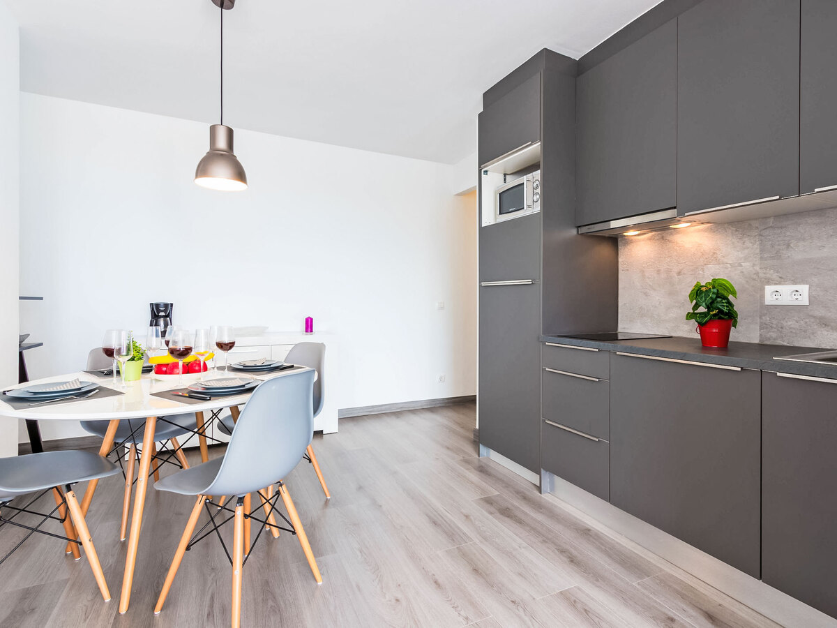 Appartement Port Mistral, 37 m² rénové près canal - Photo 12
