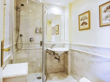 Playa Real, Location Appartement 5 personnes à Marbella - Photo 9