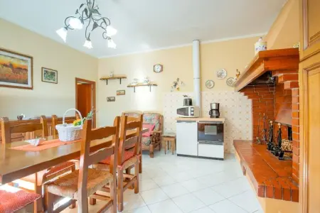 La Casa dei Nonni – Maison Chianni avec piscine : photo 3