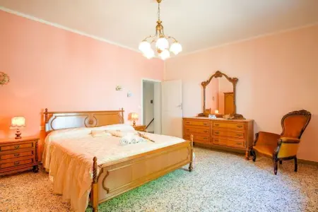 La Casa dei Nonni – Maison Chianni avec piscine : photo 9