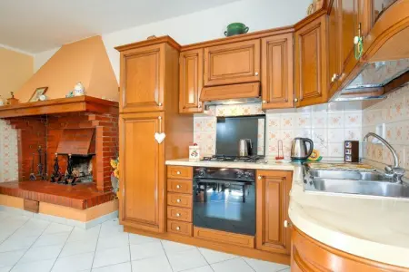La Casa dei Nonni – Maison Chianni avec piscine : photo 17
