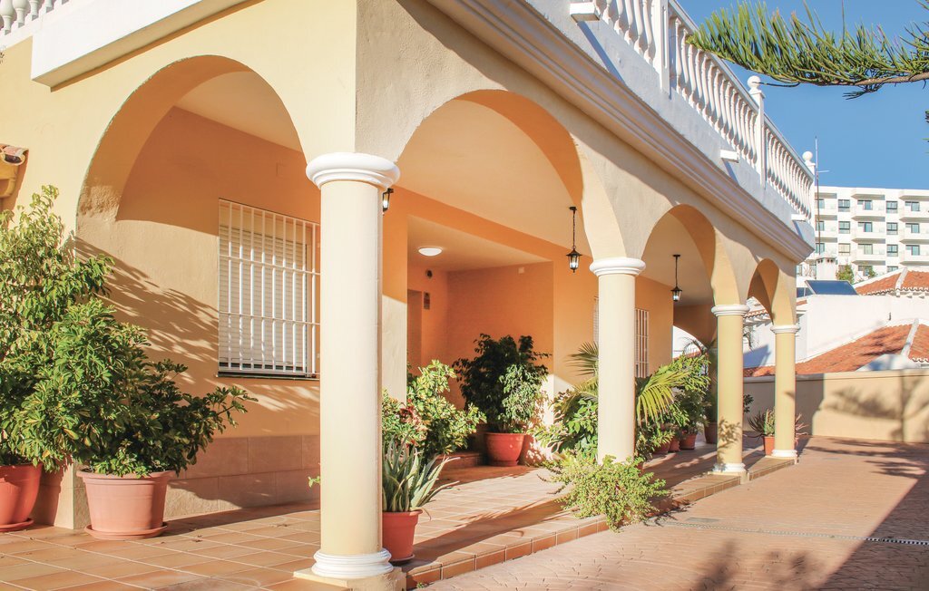 Maison 7 chambres avec piscine privée à 80m de la plage - Photo 7