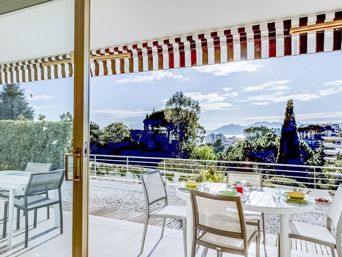 Les Hortensias : Appartement 110 m² avec terrasse à Cannes - Photo 4