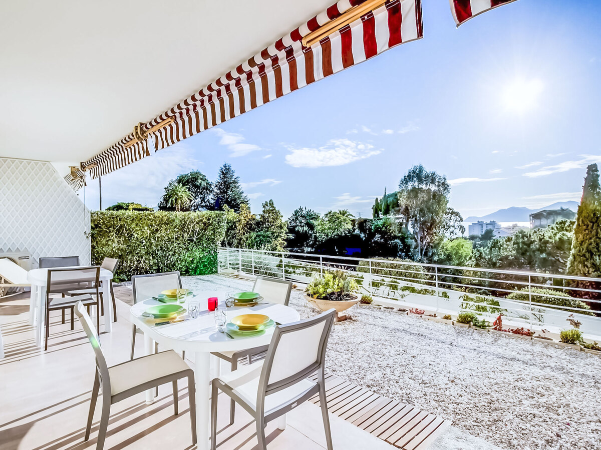 Les Hortensias : Appartement 110 m² avec terrasse à Cannes - Photo 16