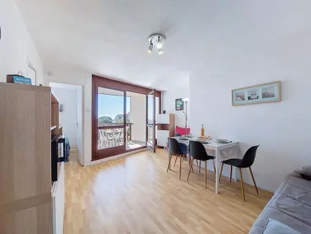 Appartement avec balcon et vue lointaine sur la mer, Vaux-sur-Mer : photo 11