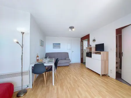 Appartement avec balcon et vue lointaine sur la mer, Vaux-sur-Mer : photo 14