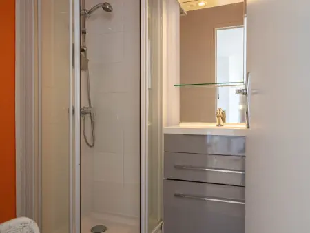 Appartement avec balcon et vue lointaine sur la mer, Vaux-sur-Mer : photo 17