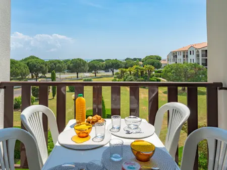 Appartement avec balcon et vue lointaine sur la mer, Vaux-sur-Mer : photo 18