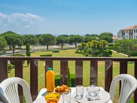 Appartement avec balcon et vue lointaine sur la mer, Vaux-sur-Mer : photo 21