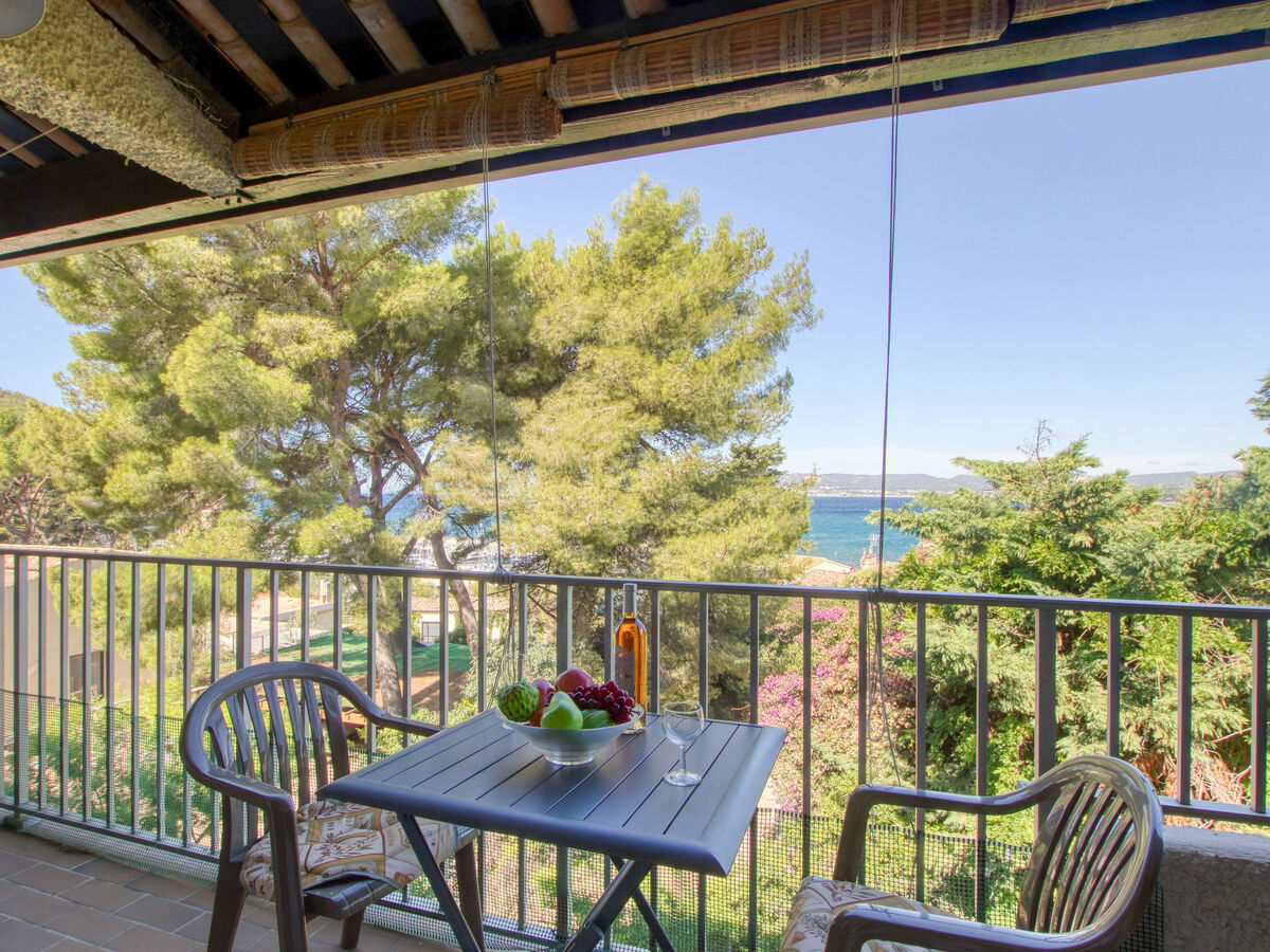 Appartement Les Aigues Marines, terrasse vue mer à La Madrague - Photo 1