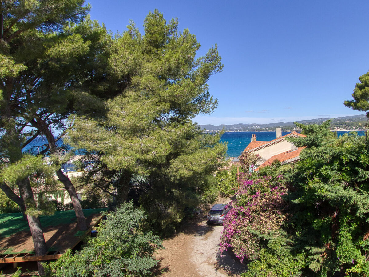 Appartement Les Aigues Marines, terrasse vue mer à La Madrague - Photo 3