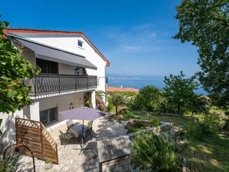 Location appartement à Lovran, Emil